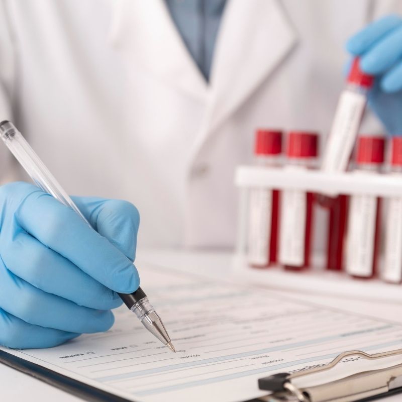 kanatli-endustrisinde-antibiyotik-kullanimi-ve-kalinti-testlerinin-onemi